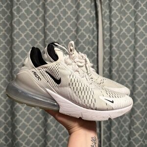 Nike Air 270